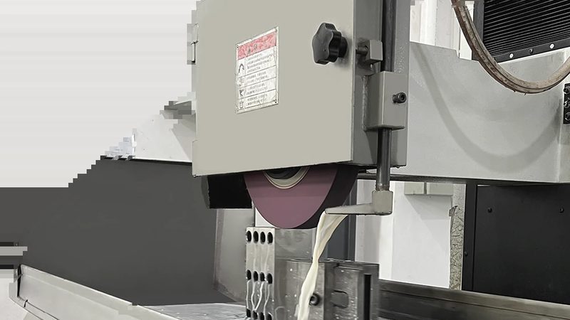 汽车内饰件模具规格参数揭秘：关键指标解读**