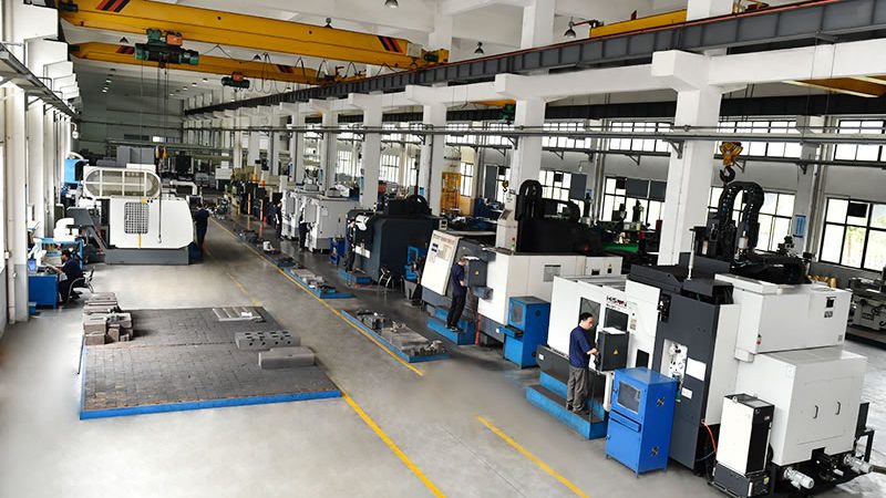 硅胶模具与钢模：蛋糕制作中的双剑合璧